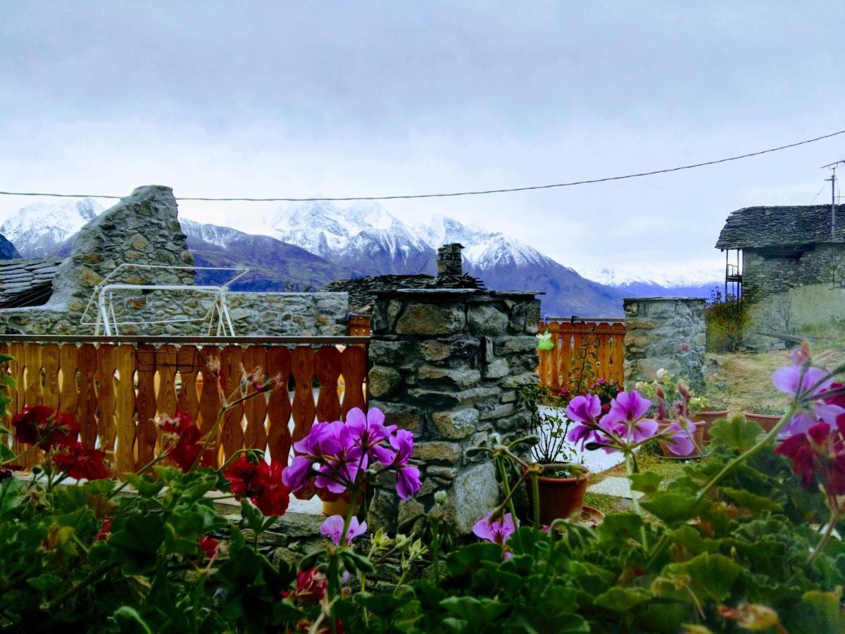 Les Lillas Verrayes Dış mekan fotoğraf